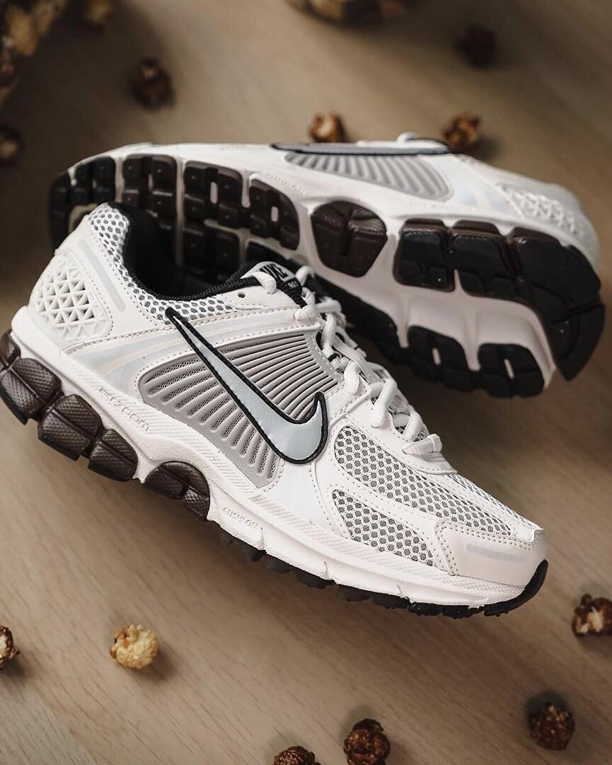 夏日休闲 | Air Zoom Vomero 5